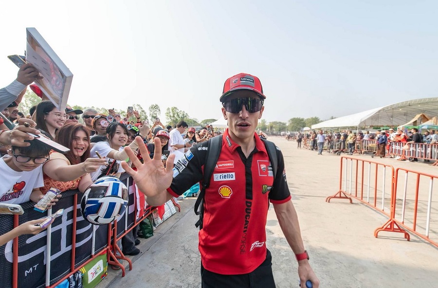 เริ่มแล้ว MotoGP 2026 สนามแรกที่ไทยคึกคัก! แฟนความเร็วทั่วโลกแห่ปักหลักโกยโมเมนต์ใกล้ชิดนักบิดระดับโลกตั้งแต่วันแรก