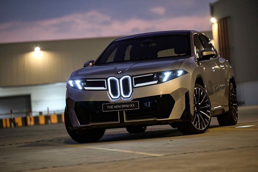 BMW iX3 50 xDrive M Sport ใหม่ รถยนต์รุ่นแรกจากตระกูล Neue Klasse