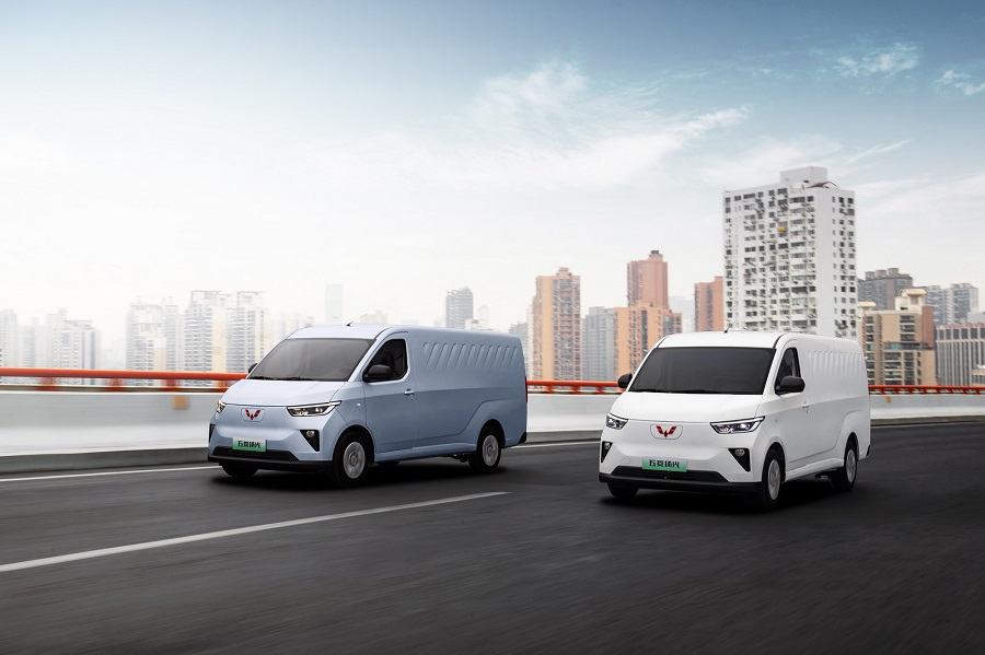 WULING Porta EV รถตู้บรรทุกไฟฟ้า 100% วิ่งระยะ 400 กม