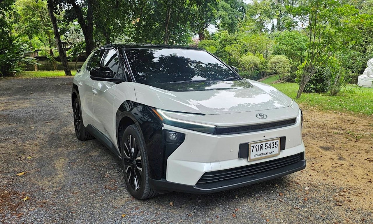 ลองมาแล้ว! Toyota bZ4X Long Range FWD รถ EV สายญี่ปุ่น ที่ไม่ได้เกิดมาเพื่อแข่งสเปก แต่เกิดมาเพื่อใช้งานจริง!